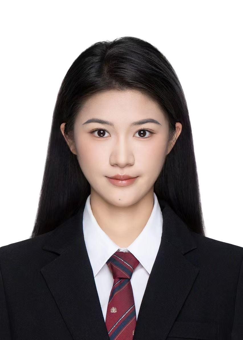 英语_古苓_严慈相济，教学相长，让每个孩子都用自己的方式发光。