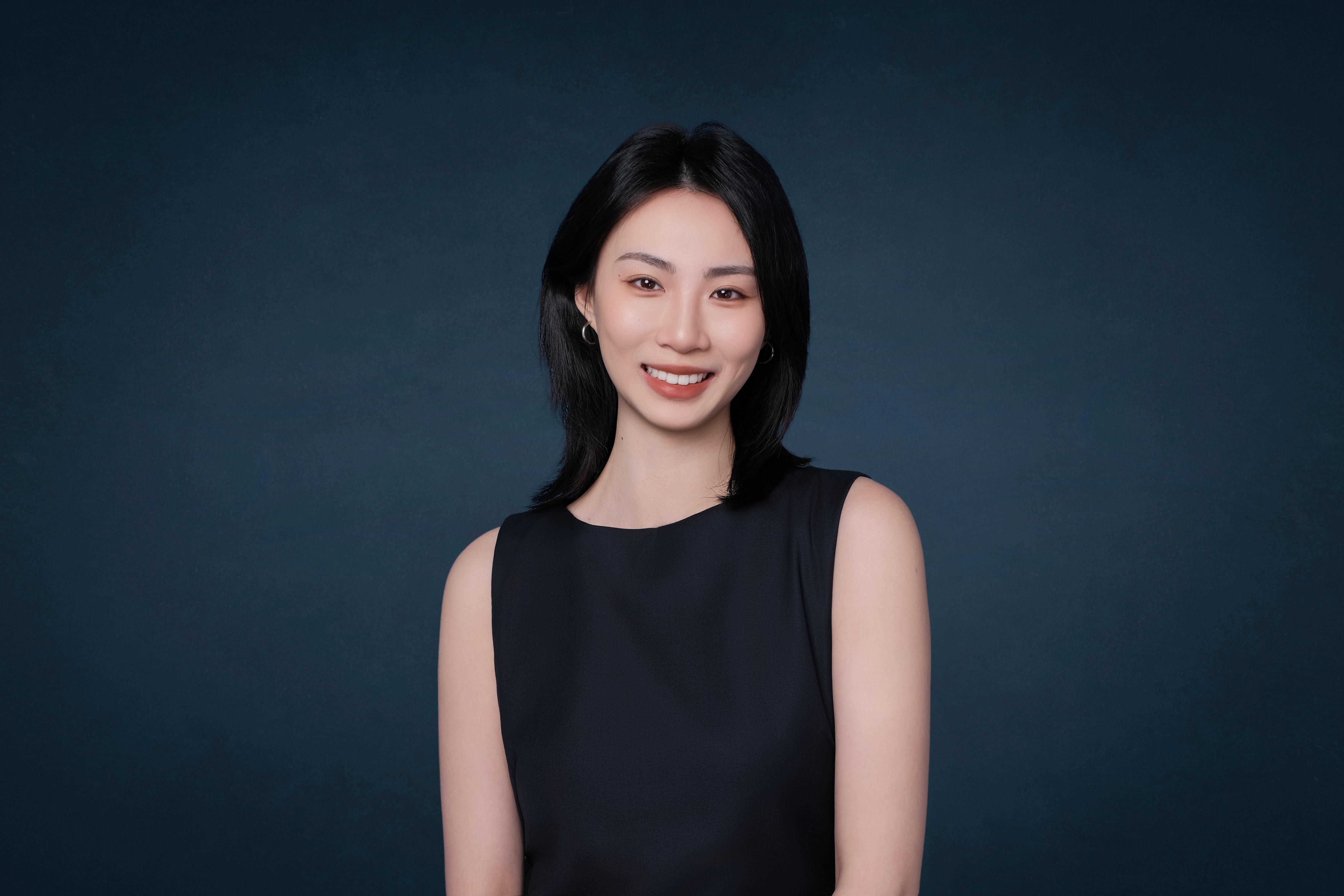 英语_谭彬嵘_好好快乐，天天学习