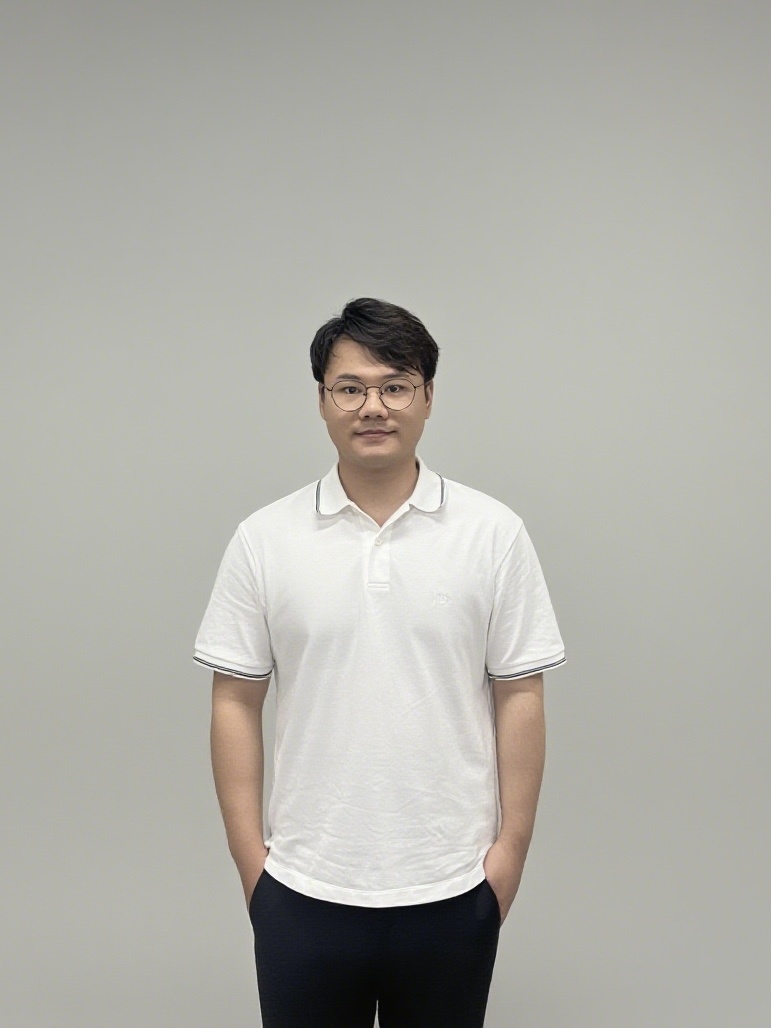 道德与法治（初中）_赵欣_律人先律己，正身先正心。